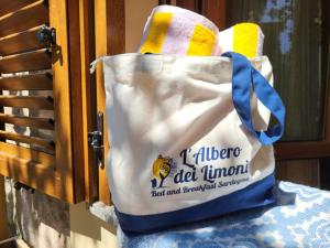 Fotografie z fotogalerie ubytování B&B L'Albero Dei Limoni v destinaci Portoscuso