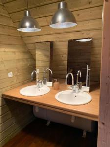 Fotografia z galérie ubytovania Le clos gîte avec spa pour 2 personnes v destinácii Beuzeville