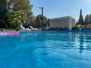 Bazén v ubytování Luxury Villa Magic nebo v jeho okolí