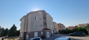 Budynek, w którym mieści się apartament