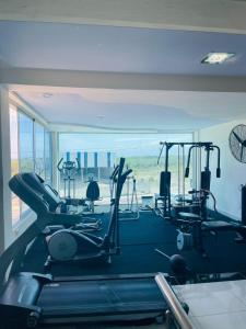 Fitness centrum a/nebo fitness zařízení v ubytování Hotel Monte Mar