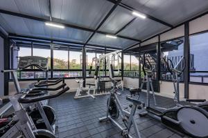 Fitness centrum a/nebo fitness zařízení v ubytování Hotel Elite