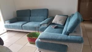 Зона вітальні в Les Chandels Appartement avec terrasse vue mer Manapany les bains