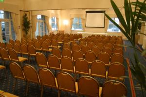 Khu vực hỗ trợ khách đi công tác/phòng hội thảo tại Best Western Plus Kenwick Park Hotel