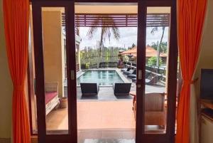 Piscina di Gefecon Villa Ubud o nelle vicinanze