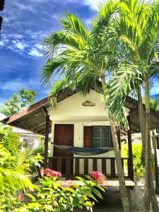 Zahrada ubytování Phangan Villa Bungalows + 37 fotografií