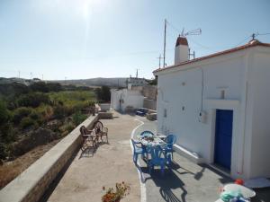 The building in which the holiday home is located