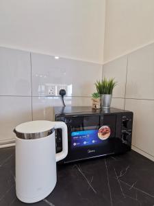 蕉赖1 Traders Garden 1BR Pool View with HiSpeed Internet Netflix的相册照片