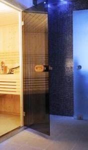 Bathroom sa Phaidon Hotel & Spa