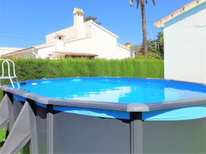Bazén v ubytování Chalet Almadraba- Turistika nebo v jeho okolí