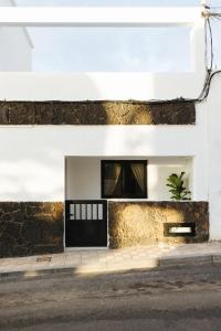 Gallery image of La Casa de La Caleta by Taller96 - El Hierro Island - in La Caleta