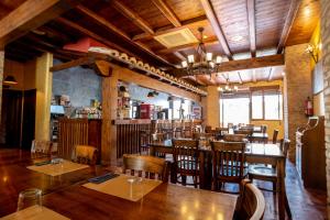 Restaurace v ubytování Hostal El Guerrer