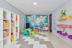 Дитячий клуб в ĀNANTI Resort, Residences & Beach Club - The Leading Hotels of the World