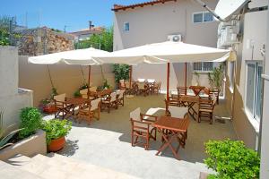 Restaurace v ubytování Agios Sostis