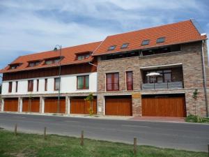 Budova, v ktorej sa apartmán nachádza