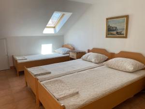 Posteľ alebo postele v izbe v ubytovaní Melita Apartements