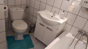 Kupaonica u objektu APARTAMENT FOCHA