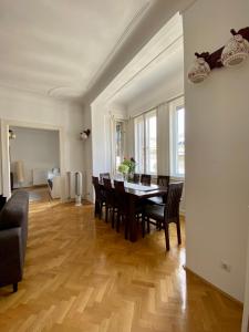 Fotografia z galérie ubytovania Deluxe Downtown Apartment with a Fabulous View v Budapešti