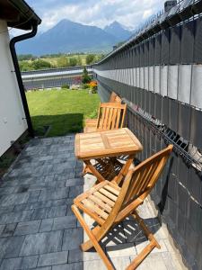 Výhľad na hory alebo výhľad na hory priamo z apartmánu