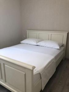Posteľ alebo postele v izbe v ubytovaní Apartment SKYE