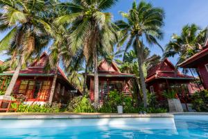 Kolam renang di atau di dekat Chaweng Bliss Bungalow