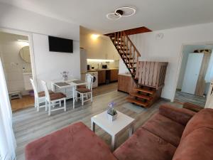 Posedenie v ubytovaní Vonyarc House