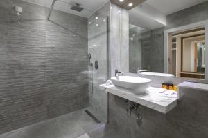 Hotel Antonio的一间浴室