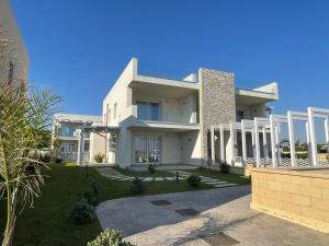 The building in which the holiday home is located
