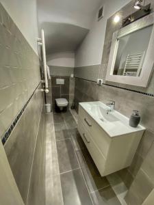 Kúpeľňa v ubytovaní Apartamenty Eksploris II