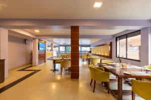 Restaurace v ubytování Siddhartha Cottage Butwal + 8 fotografií