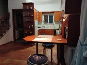 Kitchen o kitchenette sa Villa Levanta