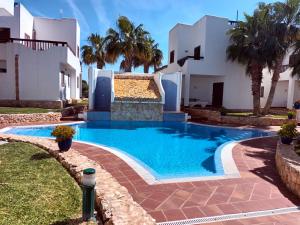 Basen w obiekcie La Perla de Cala d'Or: 2 lub w pobliżu