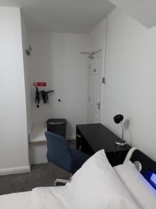 Postel nebo postele na pokoji v ubytování Cozzy Accommodation