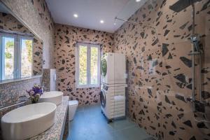 A bathroom at Casa Reale Corfu
