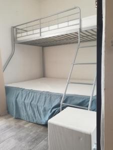 Posteľ alebo postele v izbe v ubytovaní La Grande-Motte : Appartement avec belle vue