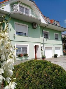 Budova, v ktorej sa apartmán nachádza