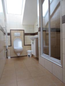Koupelna v ubytování Apartmany Jaruska
