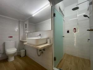 Kúpeľňa v ubytovaní EPaN Luxury Apartments + 37 fotografií