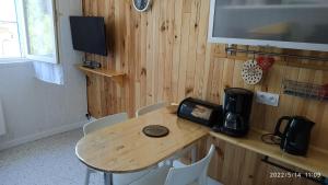 Kuchyňa alebo kuchynka v ubytovaní Logement refait à neuf - Résidence - Chez Christian