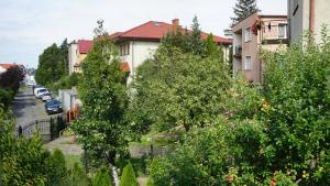 Vonkajšia záhrada v ubytovaní Dom w sercu Gdańska