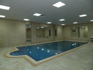 Kolam renang di atau di dekat Samaya Al Khobar Hotel Apartments