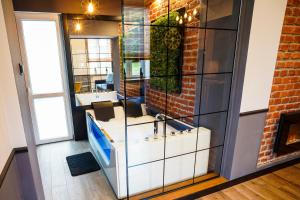 Posedenie v ubytovaní Apartament z jacuzzi w centrum Sanoka