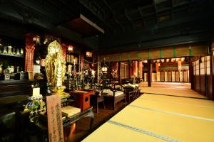 Restoran ili drugo mesto za obedovanje u objektu 高野山 宿坊 宝城院 -Koyasan Shukubo Hojoin-