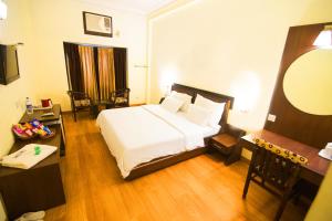 Postel nebo postele na pokoji v ubytování Hotel Hong Kong Inn + 37 fotografií