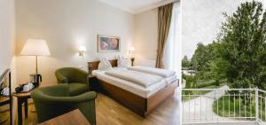 Pokój hotelowy z łóżkiem i balkonem w obiekcie Seehotel Billroth w mieście St. Gilgen