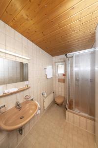 Salle de bains dans l'établissement Landhaus Goldener Apfel