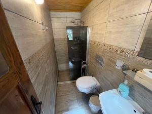 A bathroom at Mystic Konak