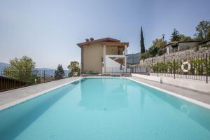 Bazén v ubytování Casa Panoramica nebo v jeho okolí