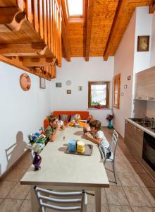 Kuchyň nebo kuchyňský kout v ubytování Albergo Diffuso Dolomiti
