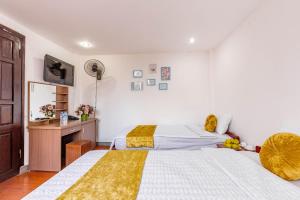 Ένα ή περισσότερα κρεβάτια σε δωμάτιο στο Hanoi View Legend Hotel